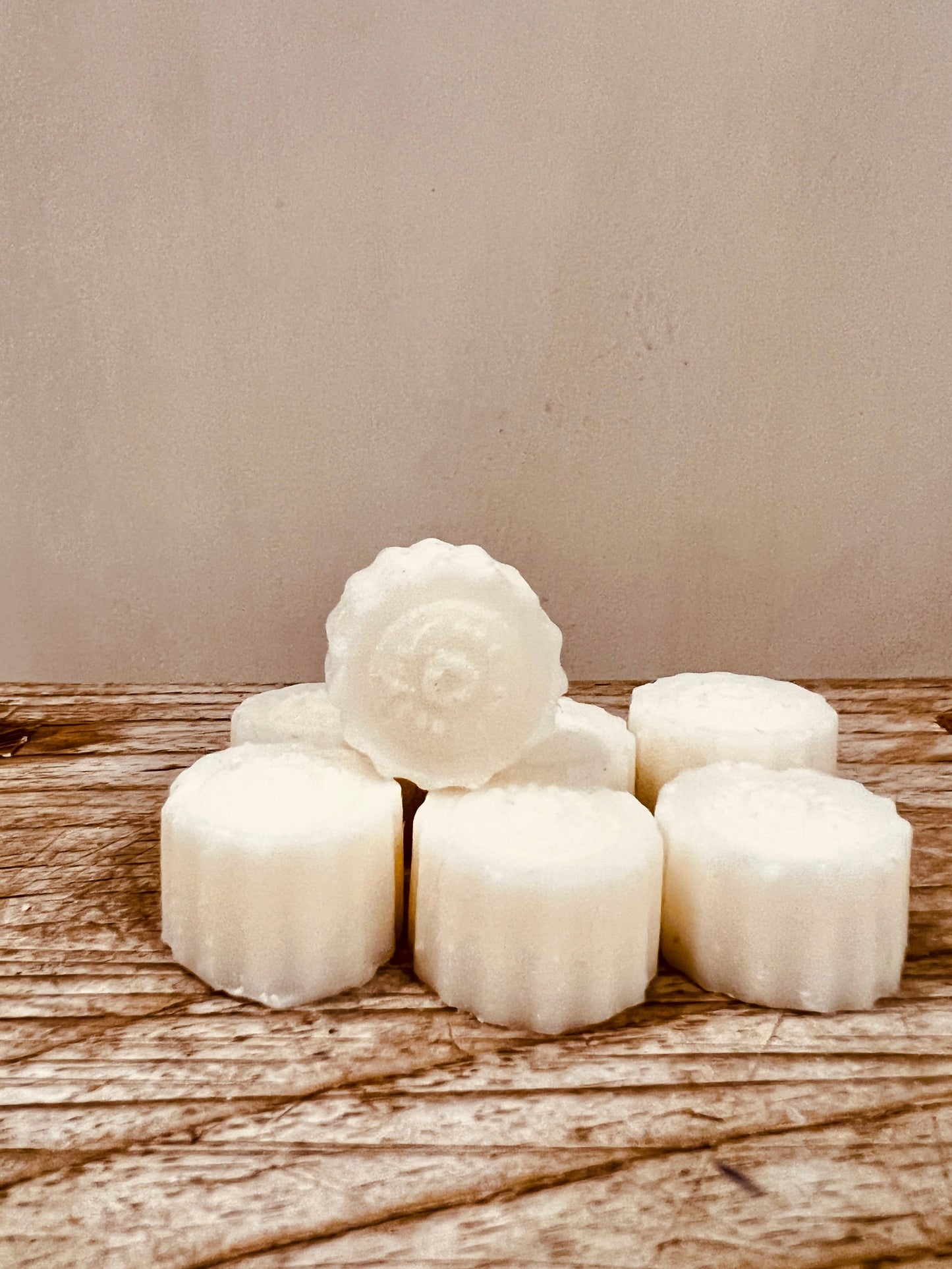 Pot of scented Wax Melts