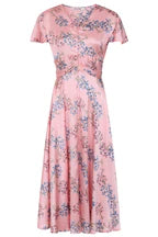 Pretty Silky dress  gorgeous detailing