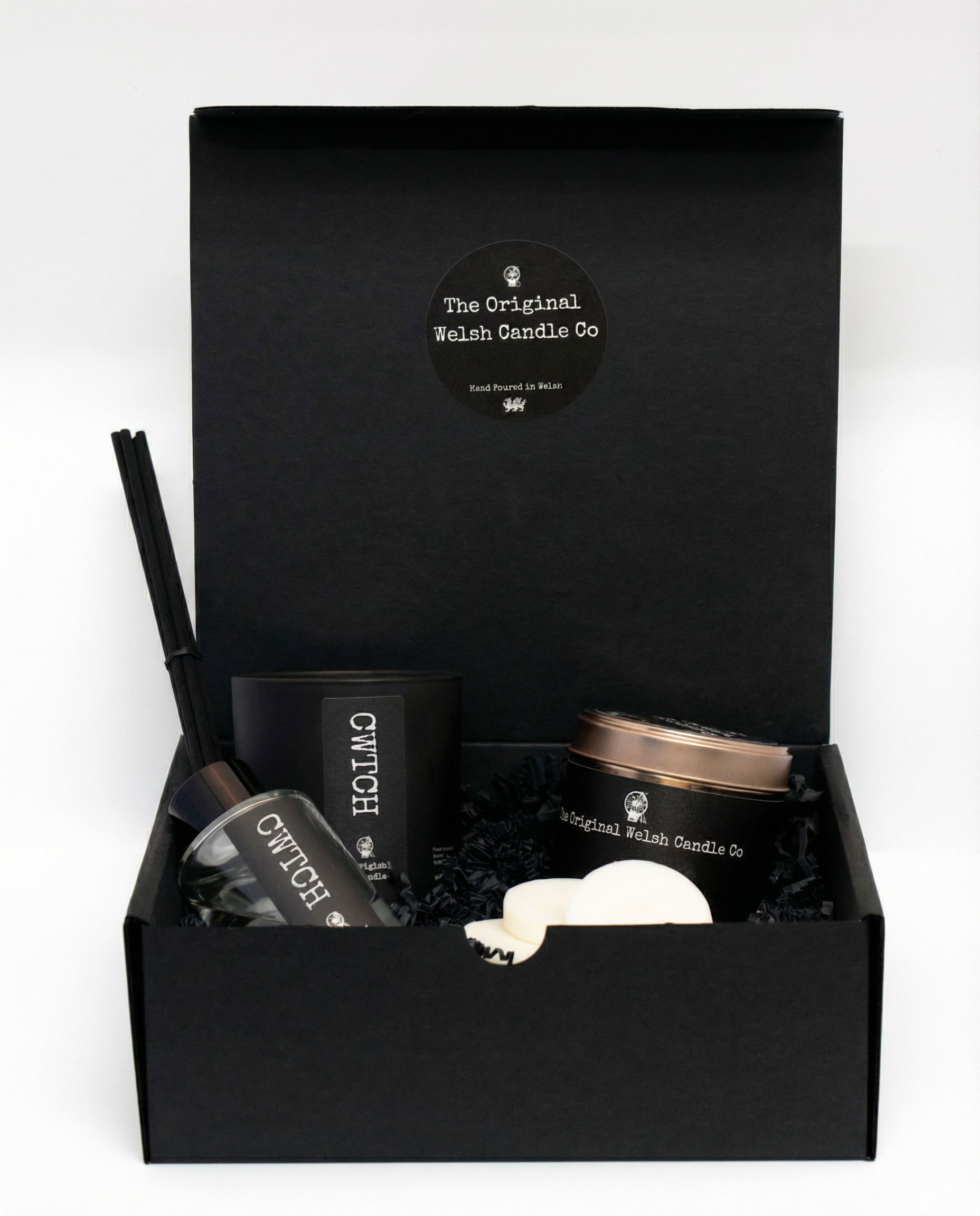 Cwtch Luxury Welsh Candle Gift Set - Rose & Oud