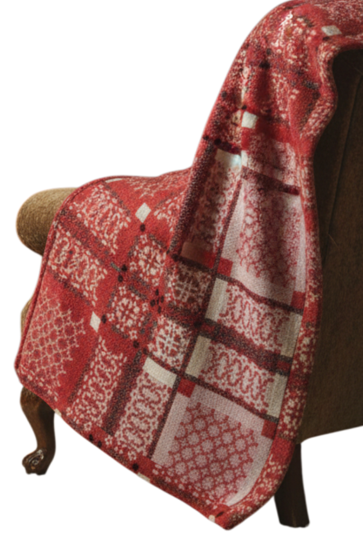 Melin Tregwynt Welsh Blanket - 120 x 200cm  Knot Garden Mafon