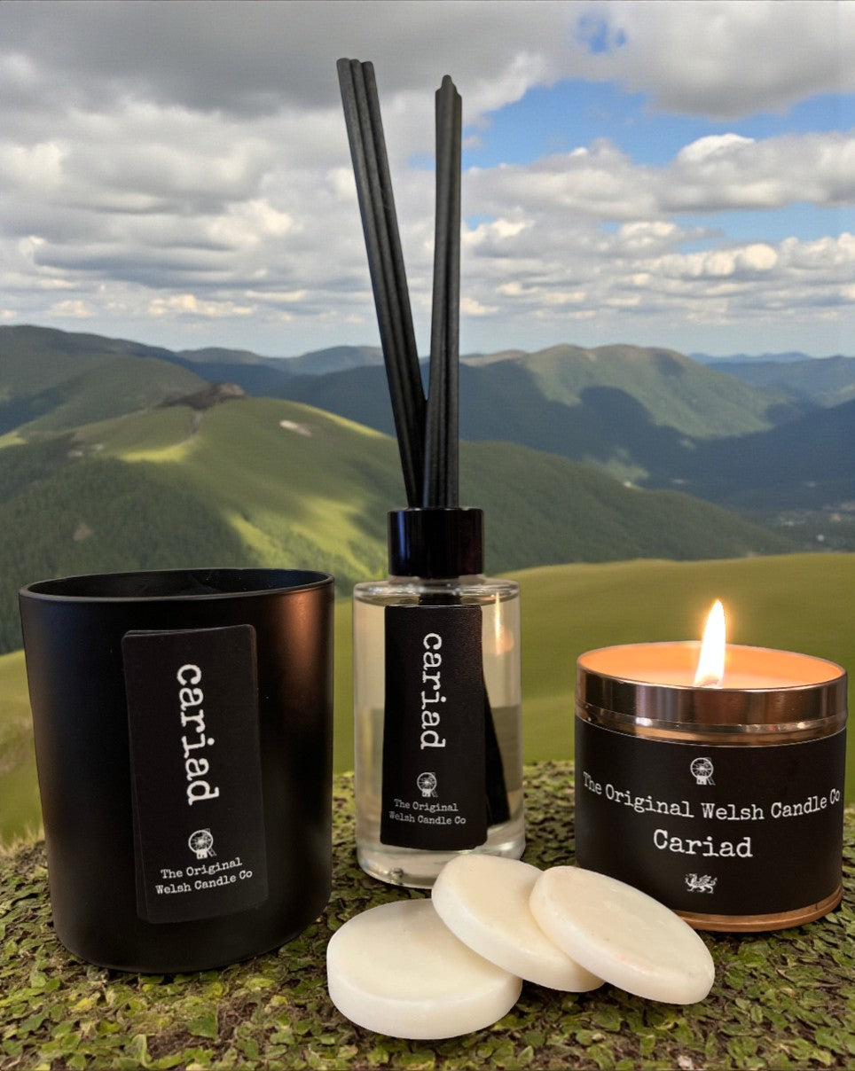 Cariad Welsh Candle Gift Set - Black Pomegranate