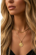 Gorgeous compass gold necklace